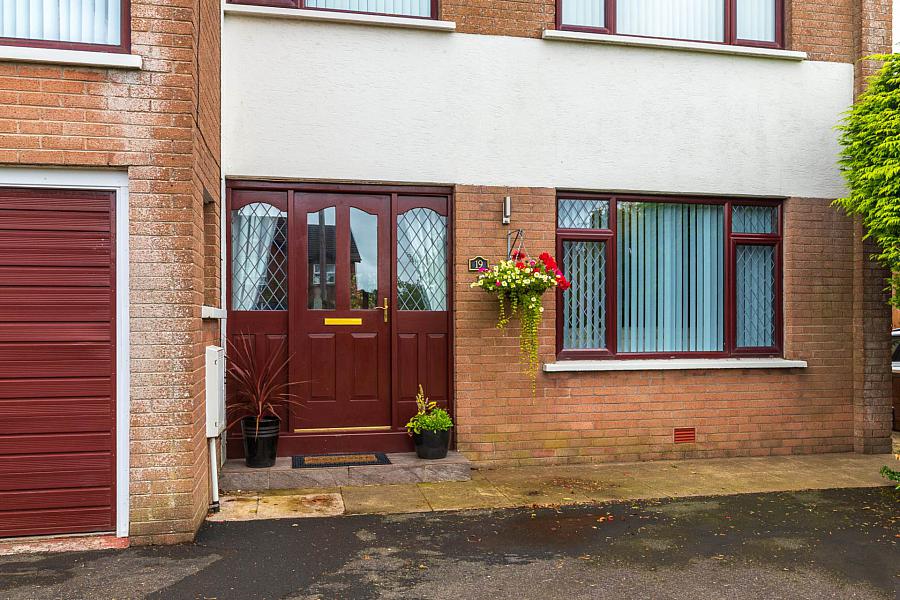 19 Victoria Road