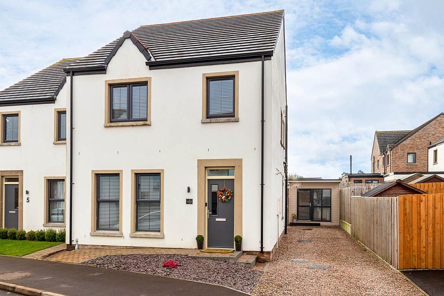3 Hansons Hall Park, Ballyclare, BT39 9YG