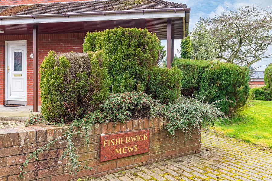 6 Fisherwick Mews