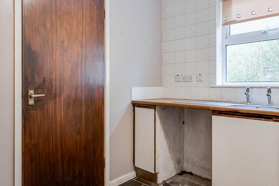 Apt.   Collinvale House