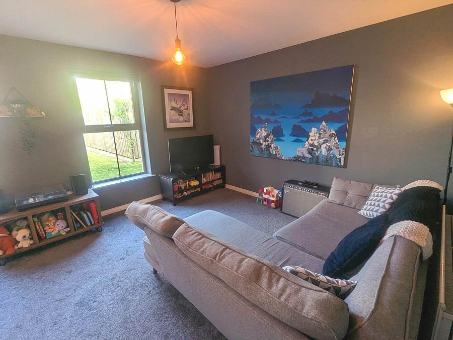 27 Bryantang Meadows