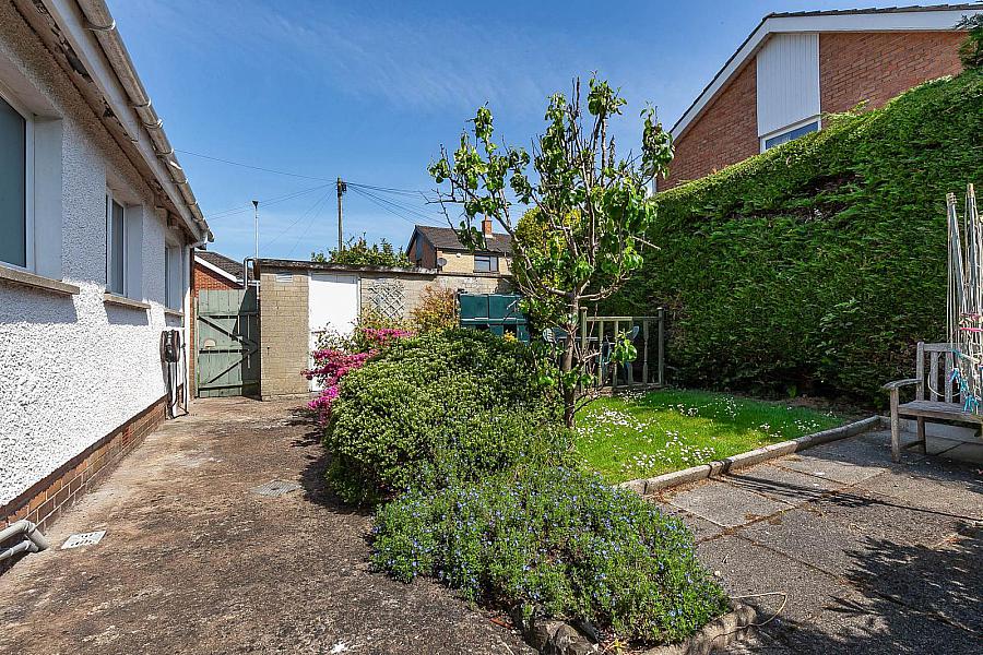 15 Connor Road