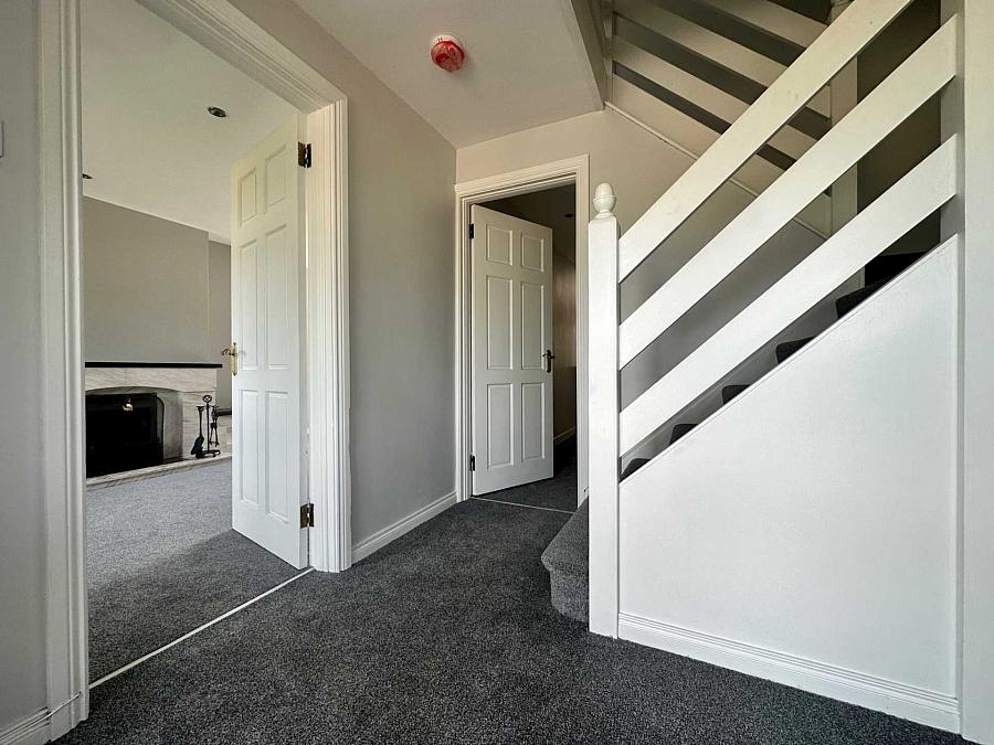 3 Castletown Park