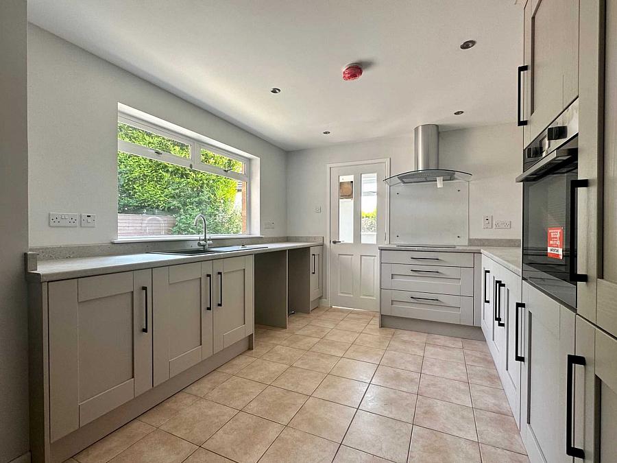 3 Castletown Park