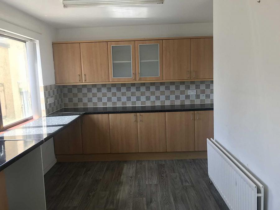 25 Torr Gardens