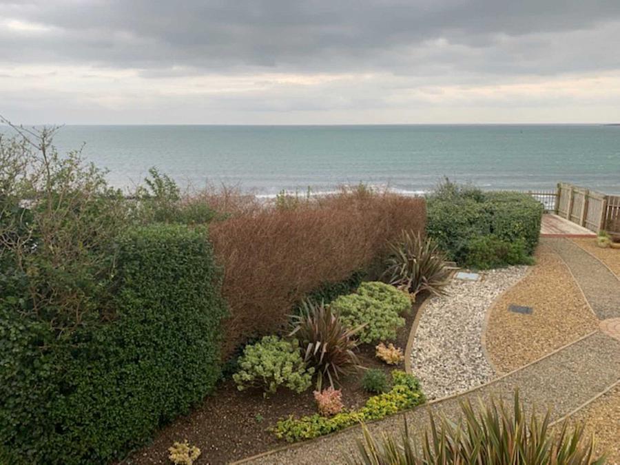 Apt 4 Glencairn Glenarm Road
