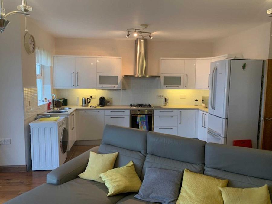 Apt 4 Glencairn Glenarm Road