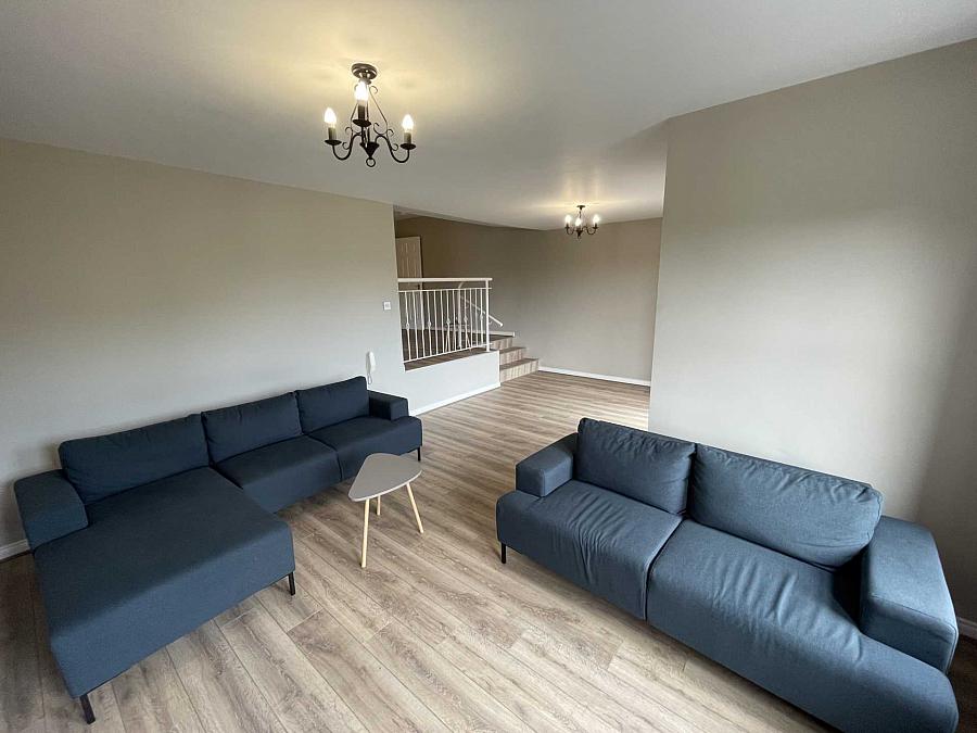 Apt 3 Ailsa View Glenarm Road