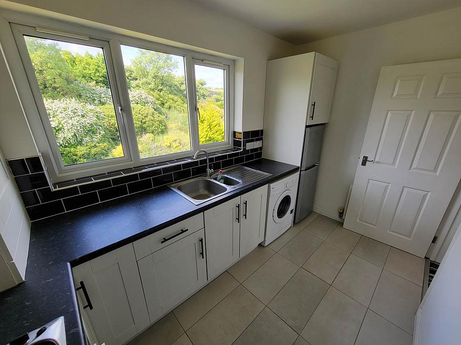 12 Blackthorn Rise