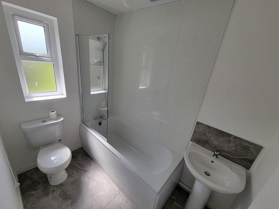 12 Blackthorn Rise