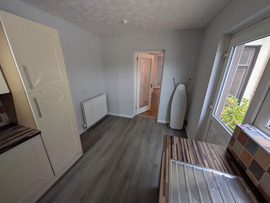 27 Upper Waterloo Road
