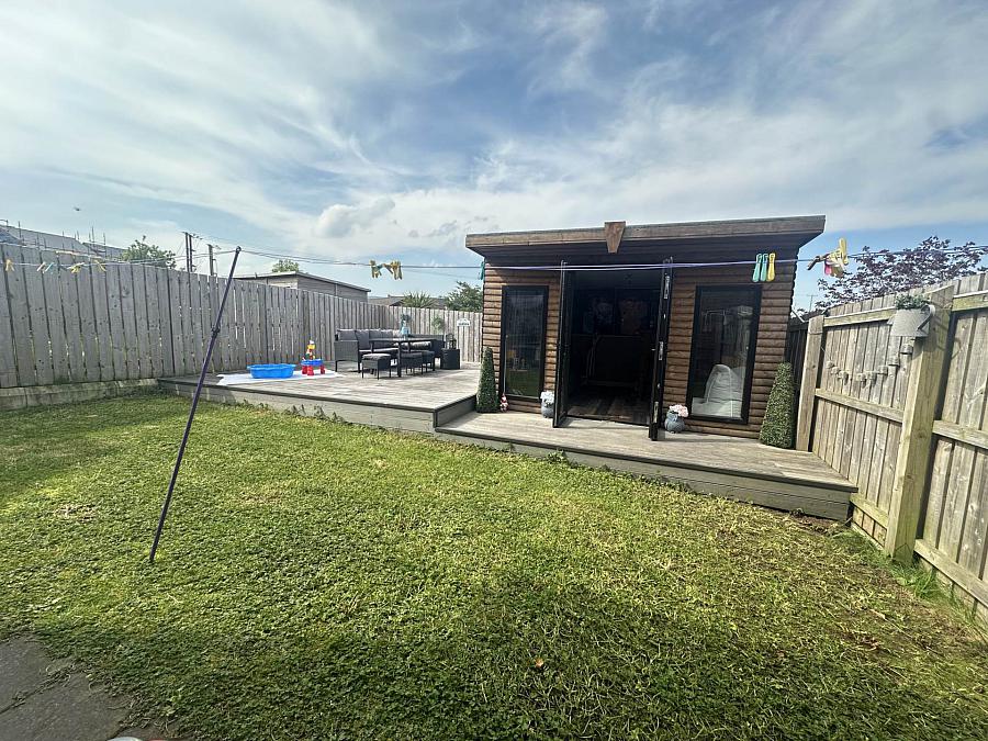 153 Blackthorn Rise