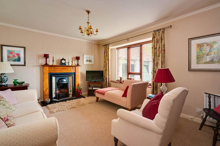 1 Cairnbeg Park