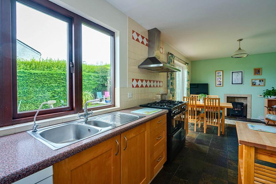 1 Cairnbeg Park