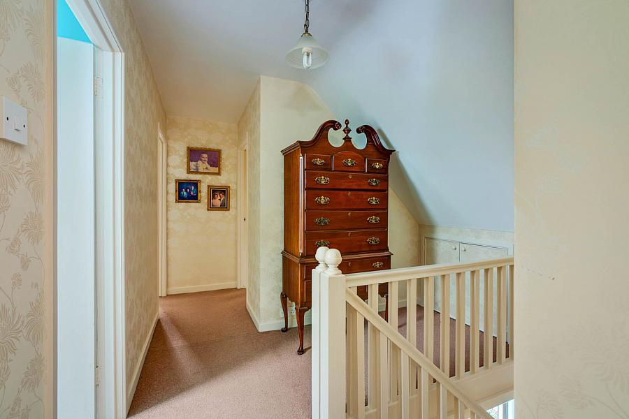 1 Cairnbeg Park