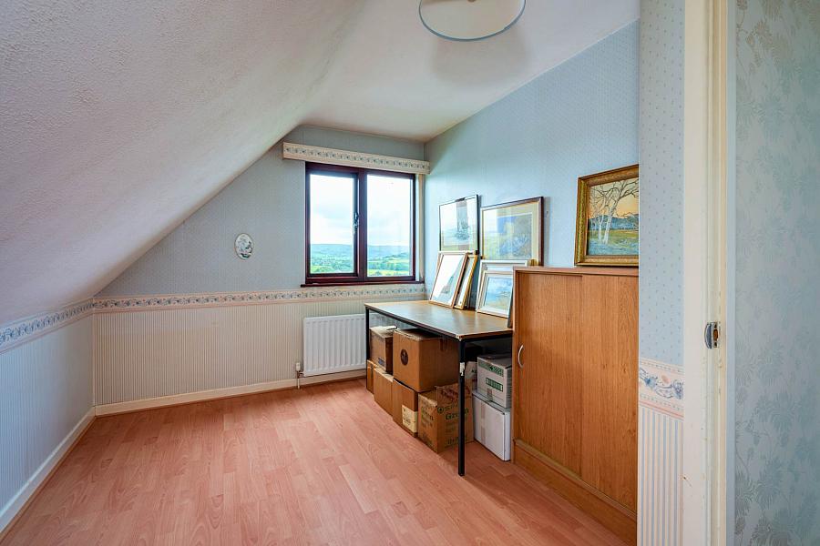 1 Cairnbeg Park