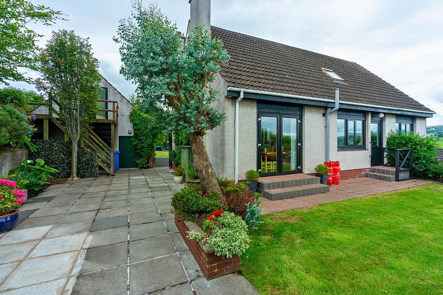 1 Cairnbeg Park