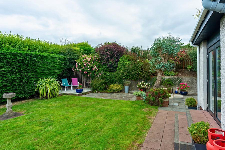 1 Cairnbeg Park