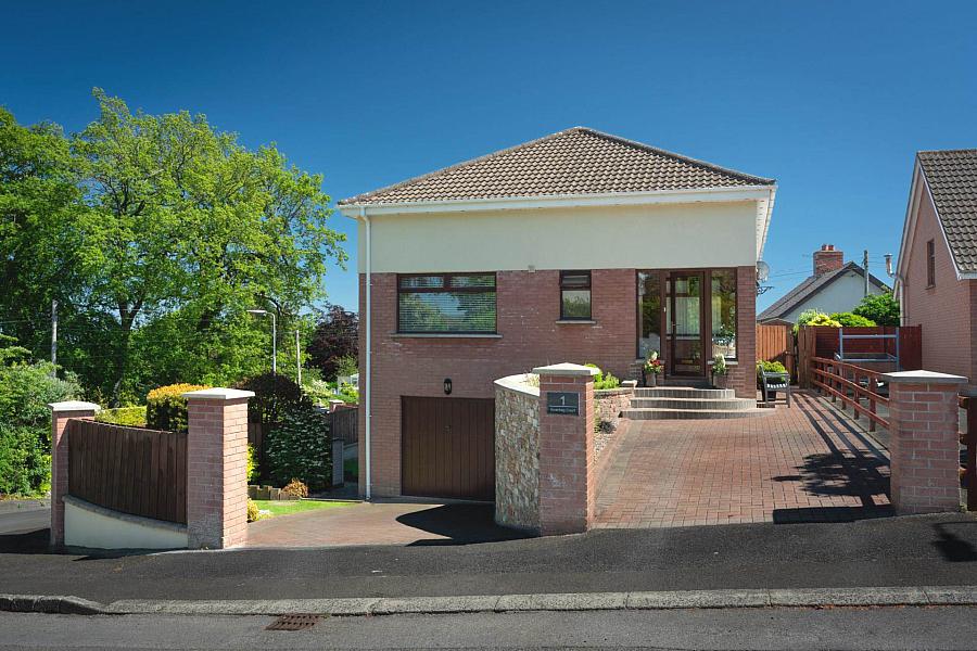 1 Inverbeg Court