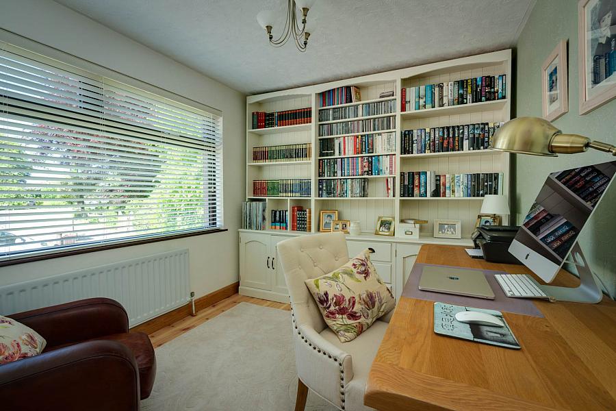 1 Inverbeg Court