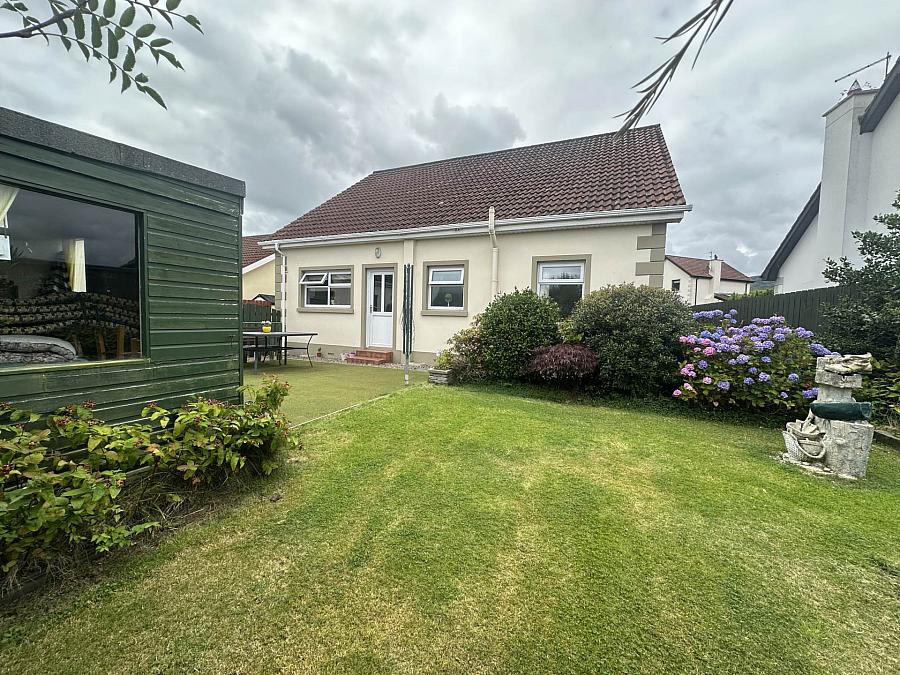 74 Croft Manor