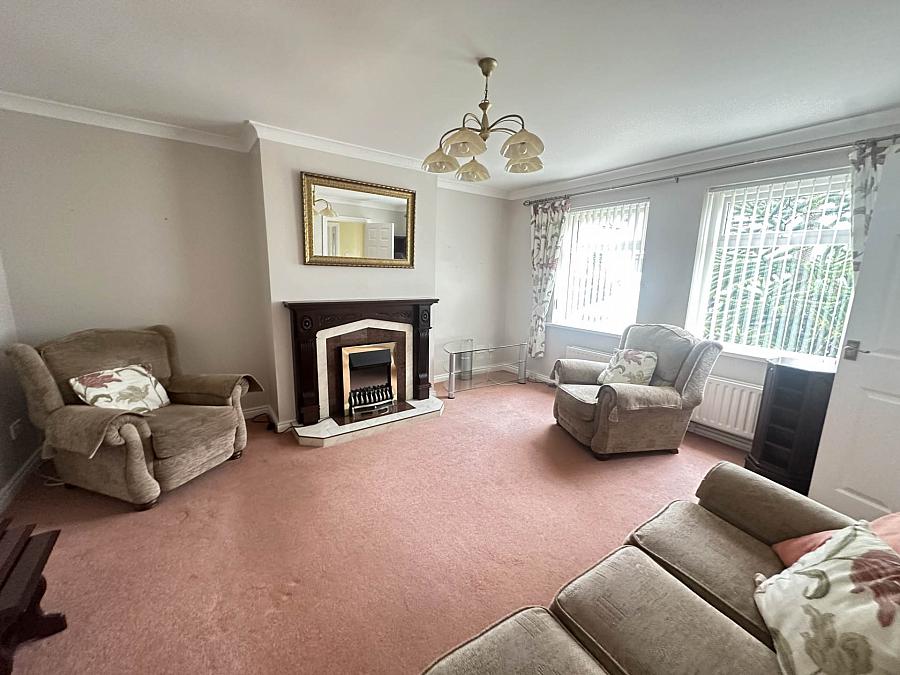 74 Croft Manor