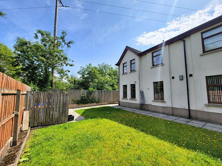 16 Loran Glen
