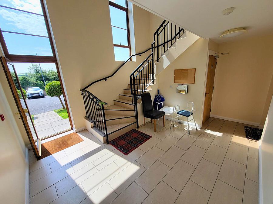 16 Loran Glen