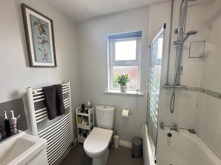 29 Sandford Avenue