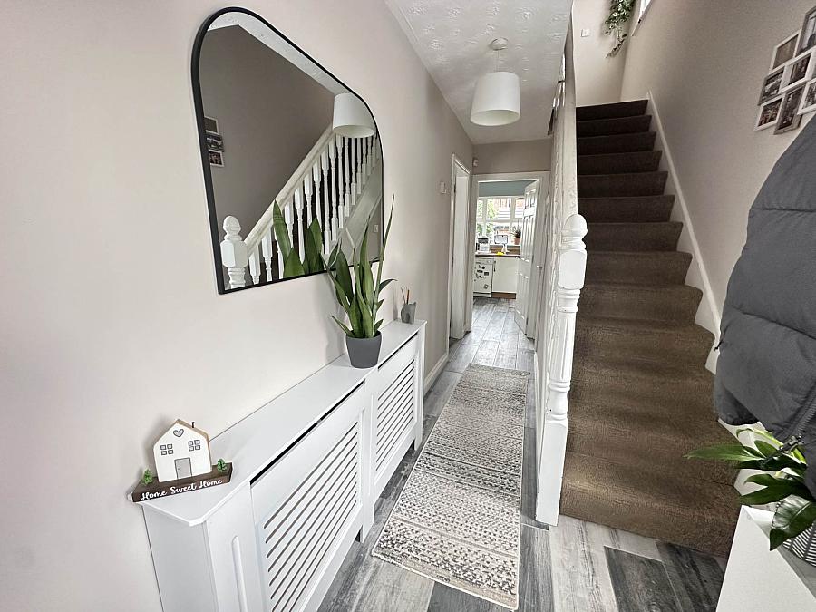 29 Sandford Avenue