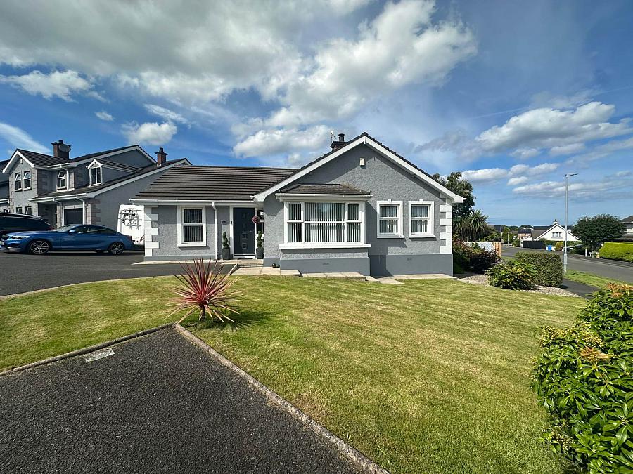 10 Manse Field Park