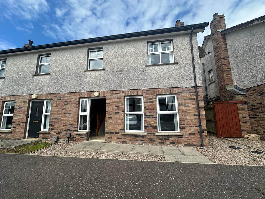 47 Lindara Park, larne, BT40 2GD