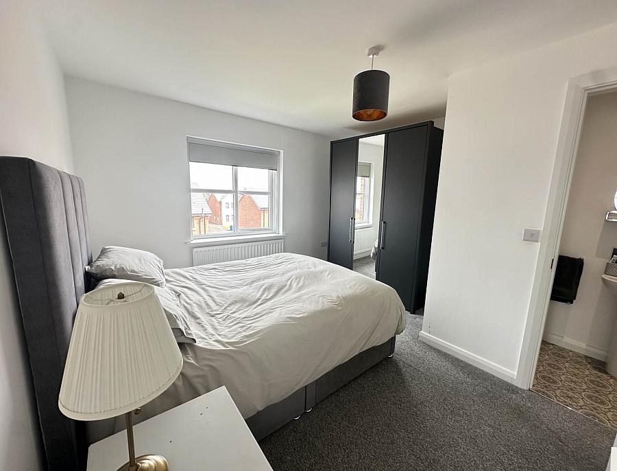 83 Blackthorn Rise