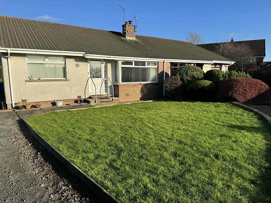 8 Willowvale Crescent