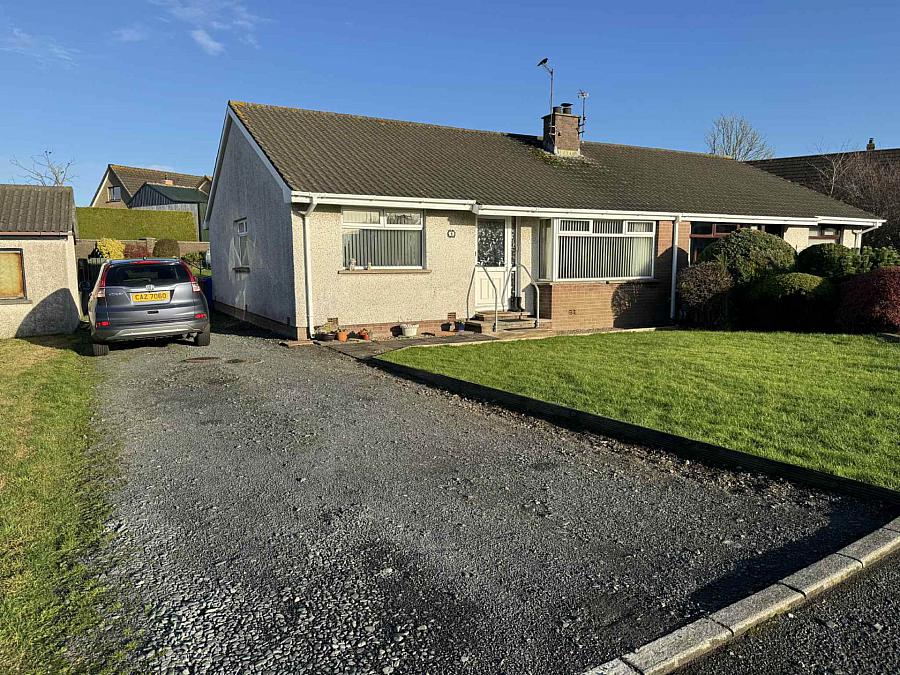 8 Willowvale Crescent