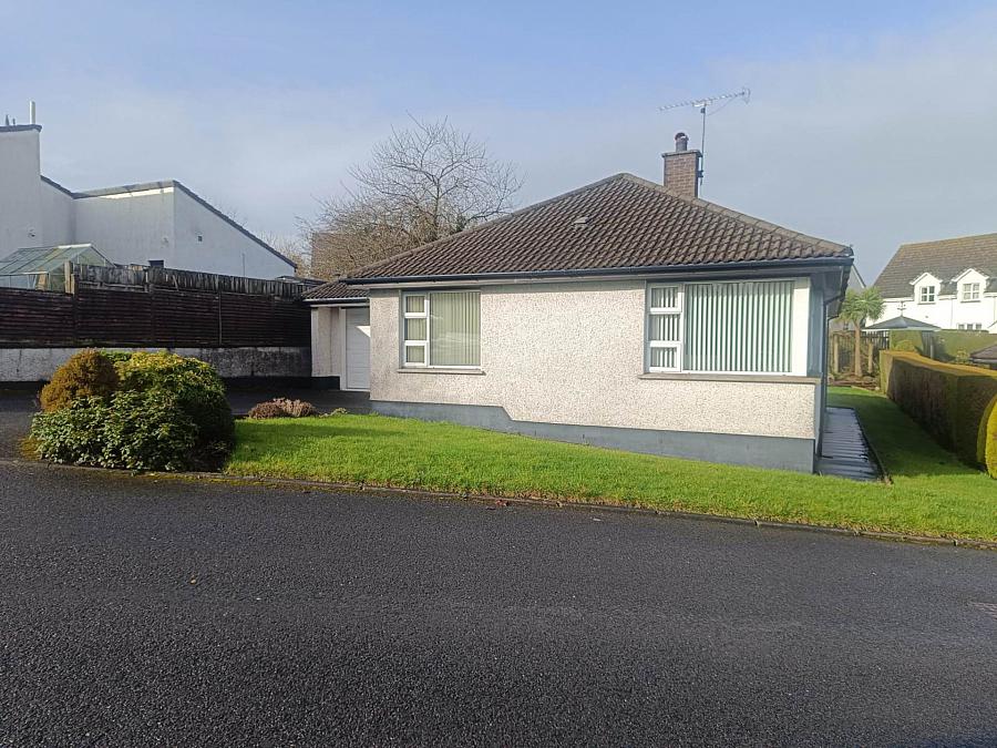 6 Churchlands, Ballycarry, Carrickfergus, BT38 9JA