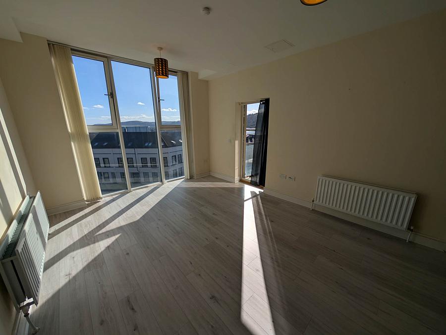 Apt 25 Laharna Buildings Main Street