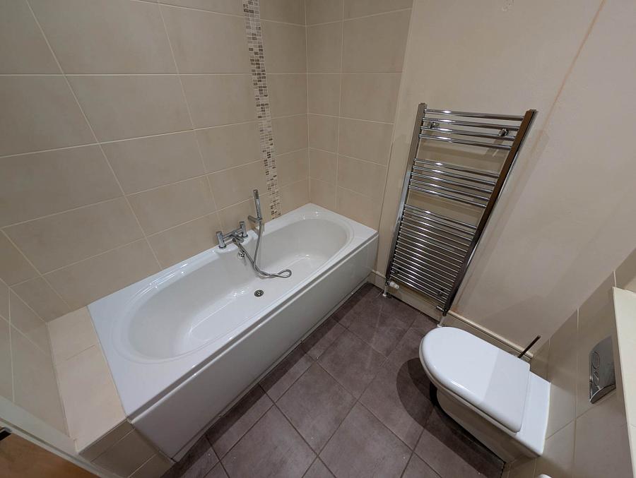 Apt 25 Laharna Buildings Main Street