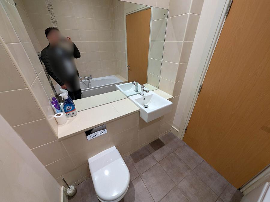 Apt 25 Laharna Buildings Main Street