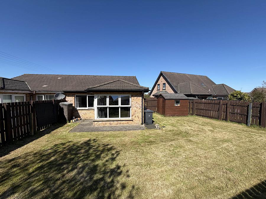 3 Walnut Close
