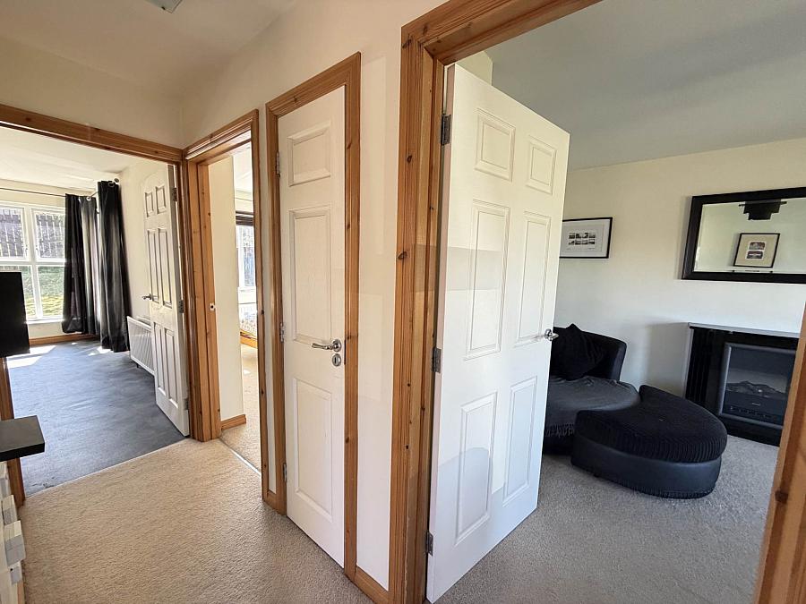 3 Walnut Close
