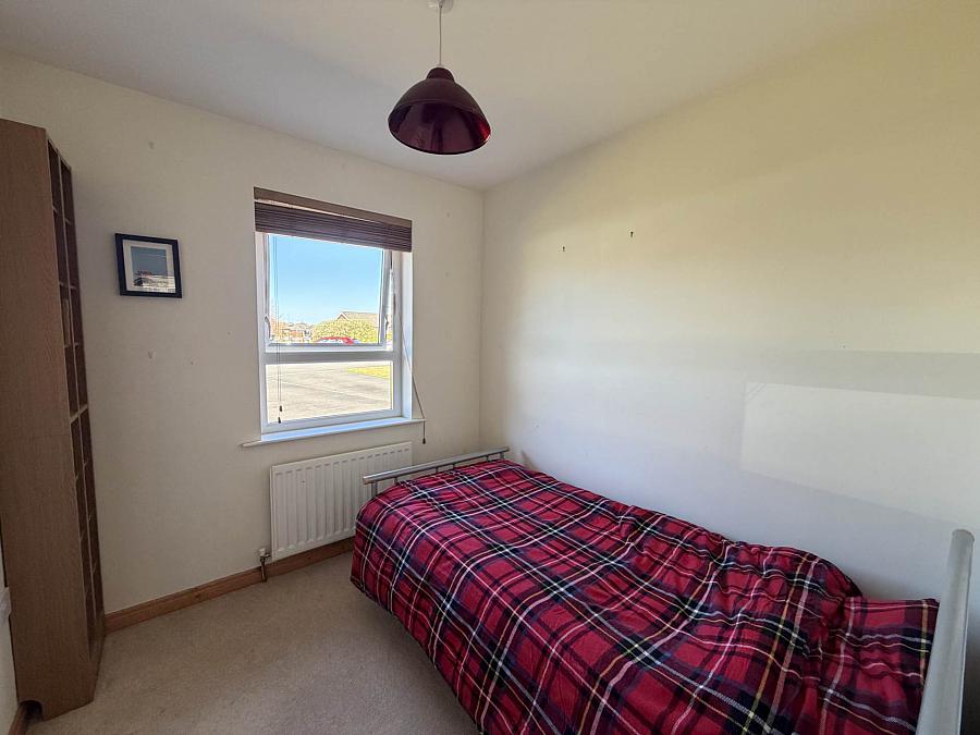 3 Walnut Close