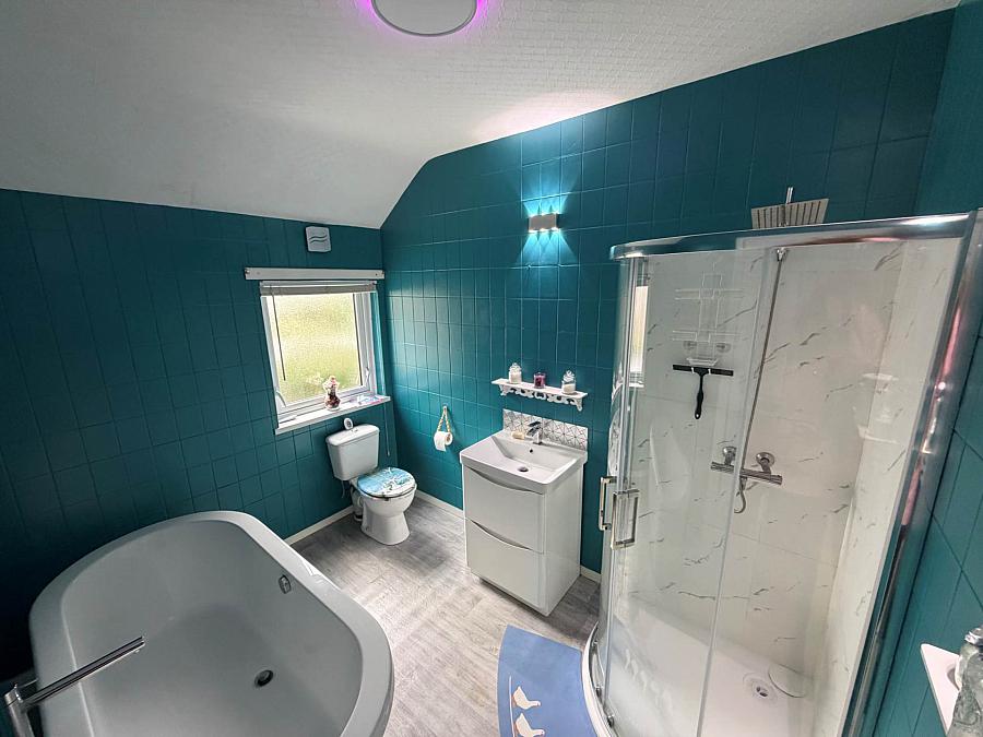 5 Lower Cairncastle Road