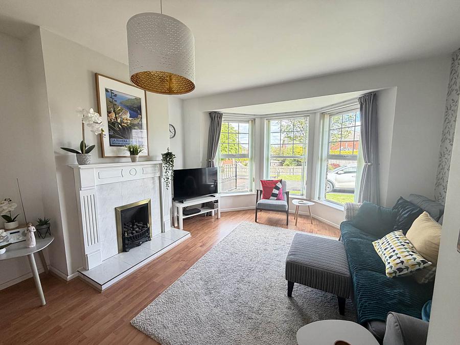 9 Walnut Close