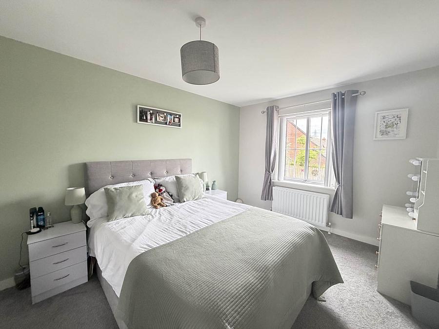 2 Porter Green Way