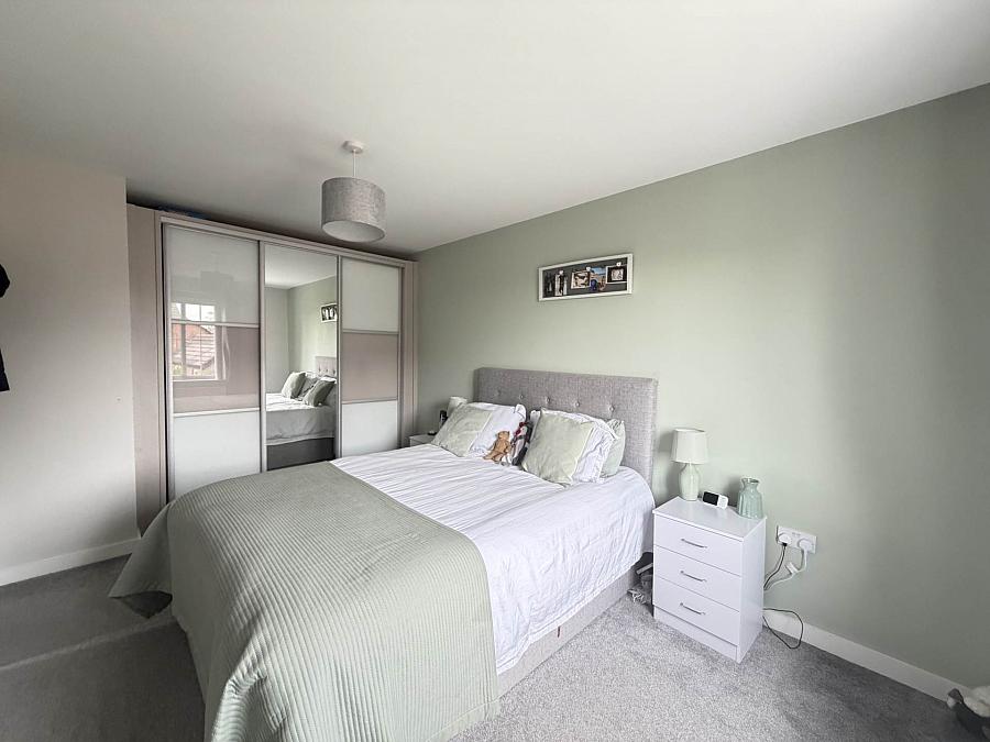 2 Porter Green Way