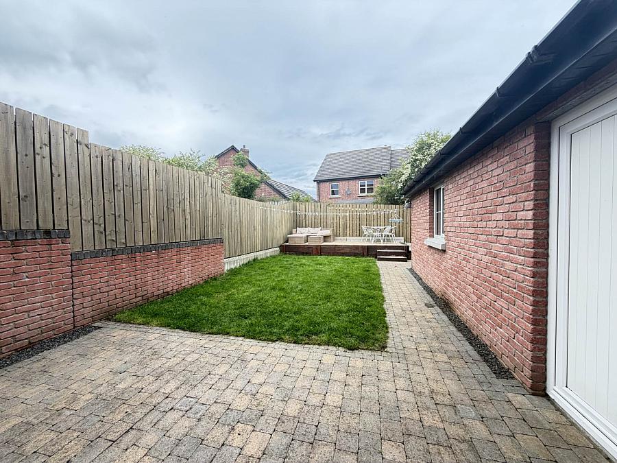 2 Porter Green Way
