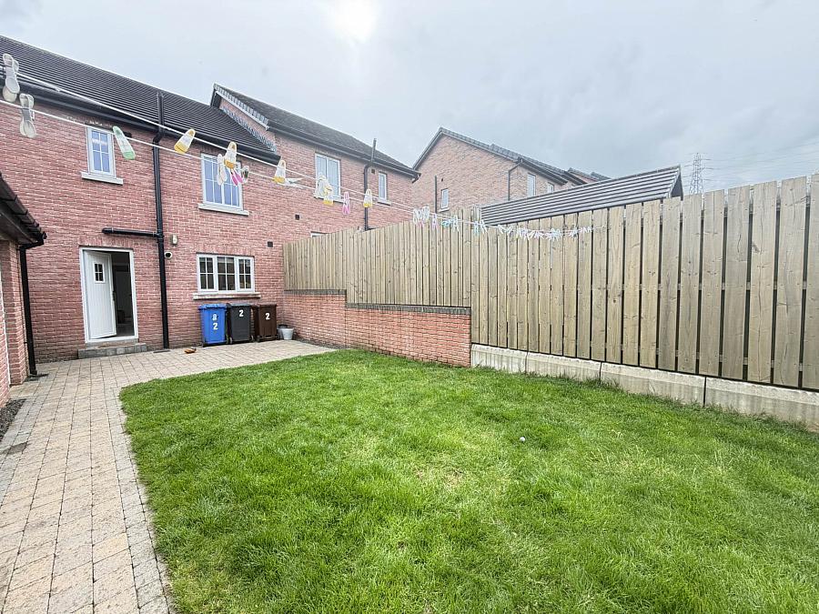 2 Porter Green Way