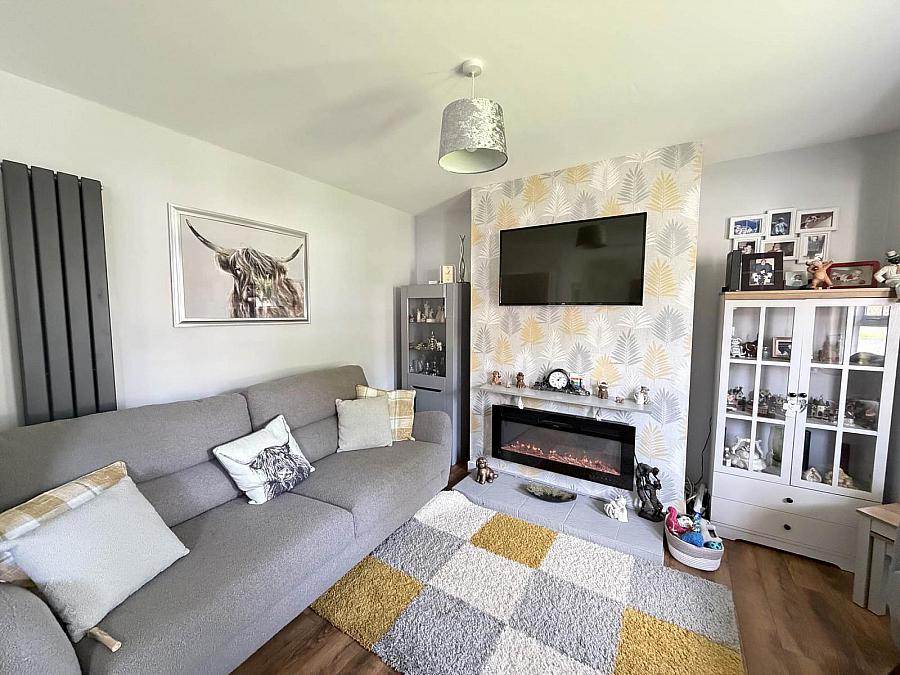5 Walnut Gardens