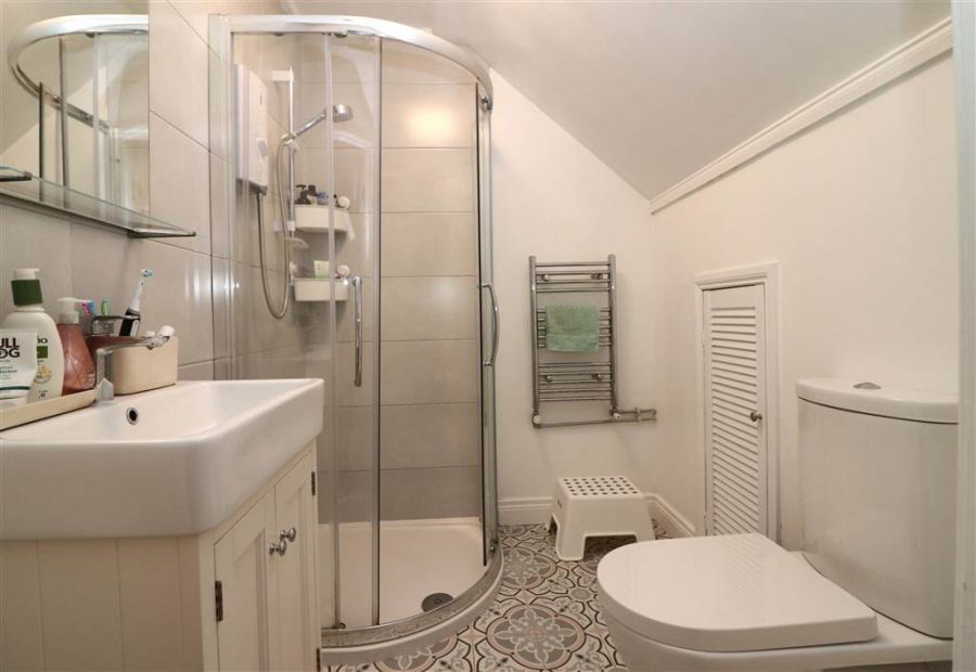 3 Hilden Court